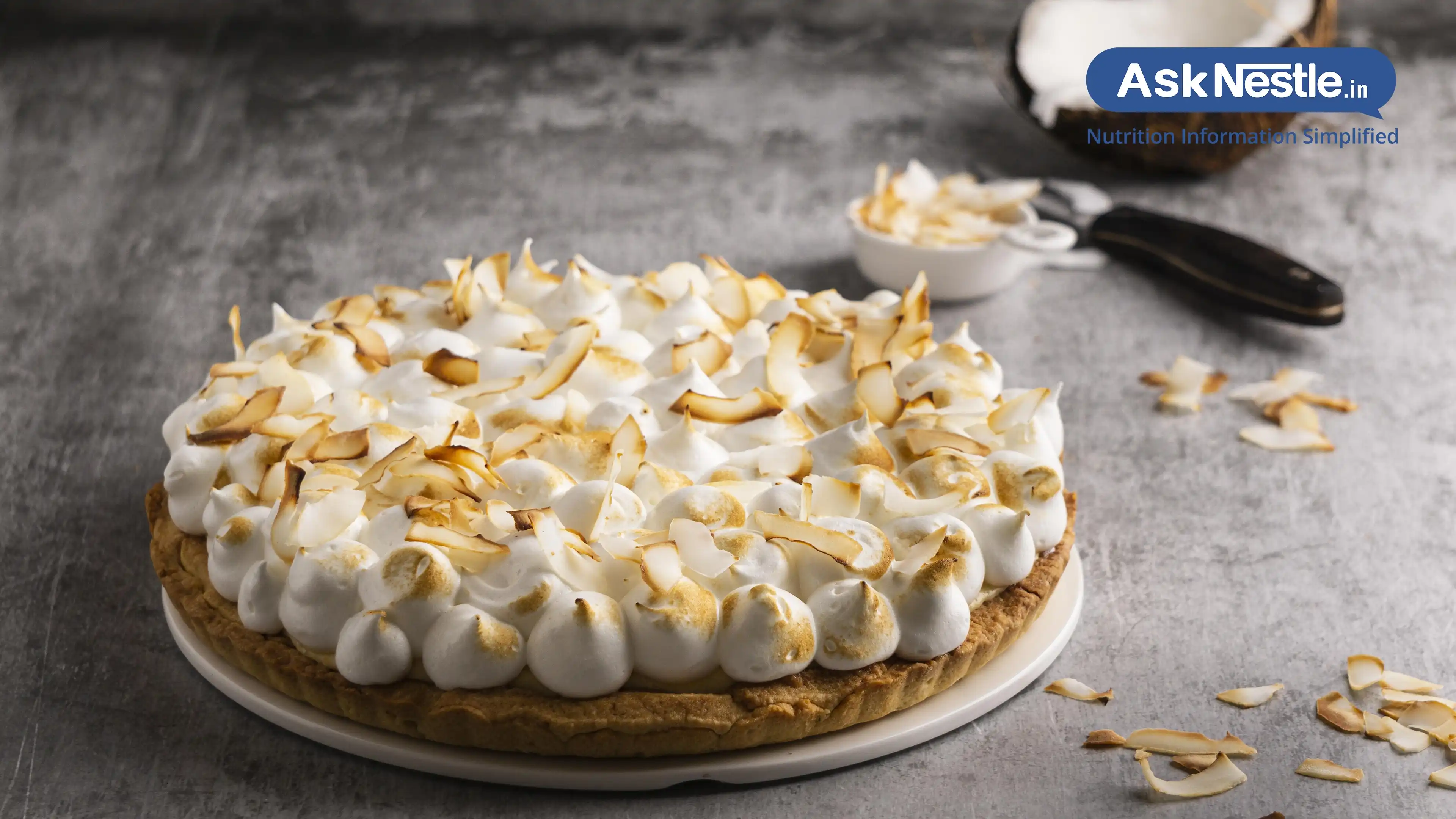 Тарт основа. Пирог в формочке. Торт сверху. Лимонный тарт. Французский тарт.